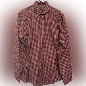 VAN HEUSEN Classic Fit Long Sleeve Plaid Button Down Size Medium